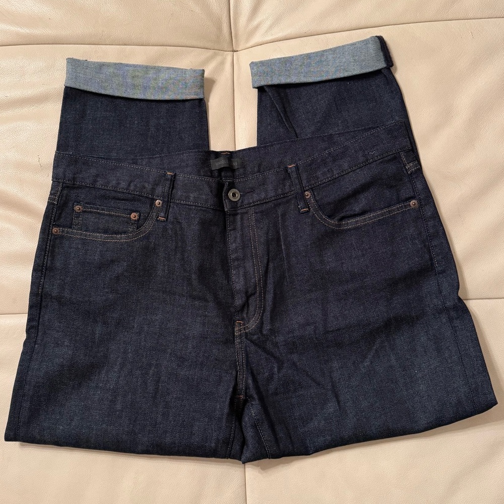 Uniqlo Women’s Slim Boyfriend Tapered Jeans Mid Rise in Darkest Denim